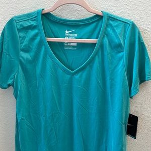Nike athletic tee